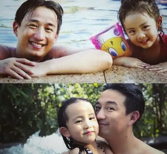 黄磊带儿女春游三胎儿子近照曝光跟在姐姐后面超可爱