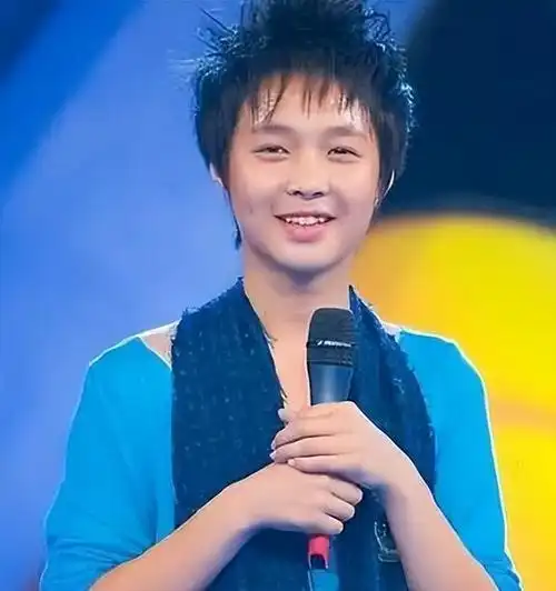 今日!何炅的50岁生日,我看透了娱乐圈的人情冷暖