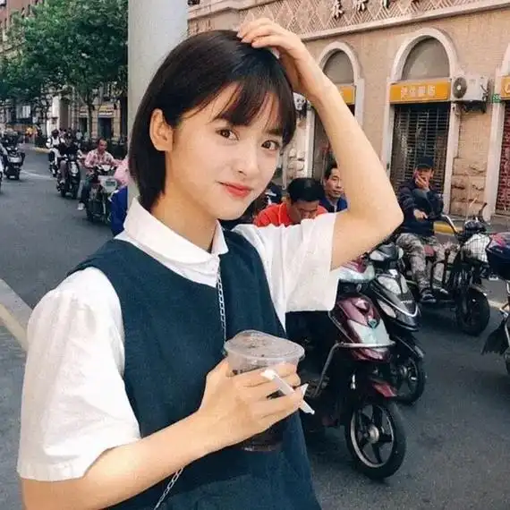 沈月 #甜系女孩 #日系#女生头像 - 抖音