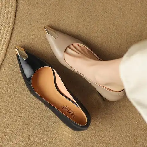 漆皮法式高跟鞋女2024新款通勤粗跟浅口女鞋气质名媛风金属头单鞋