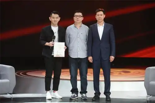 张丰毅加盟《阅读·阅美》:我们这代人,对待字有特殊的感情