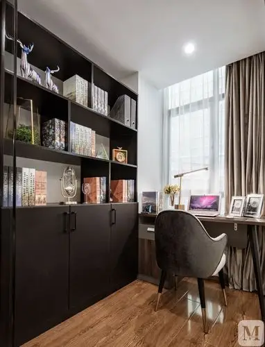 简约书房书柜装修效果图