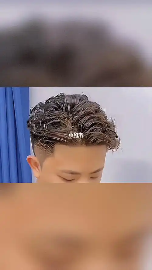 干净整洁头顶略微蓬松纹理清晰 线条感强烈 #男生烫发  #纹理烫