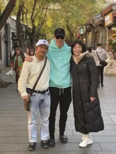 为何爸妈都没过170林书豪却有190围观最毁身高和最长个的运动