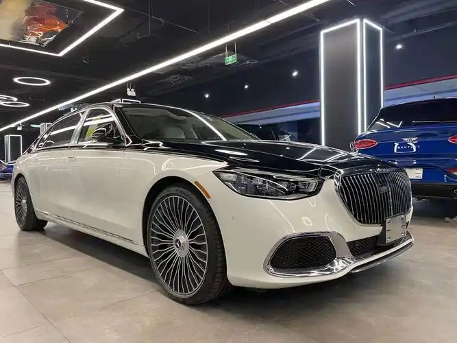 新款迈巴赫s580多少钱 豪华配置现车  可分期