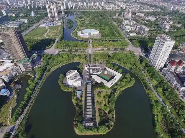 官方上海松江中企誉品银湖湾售楼处发布体验奢华居住风范