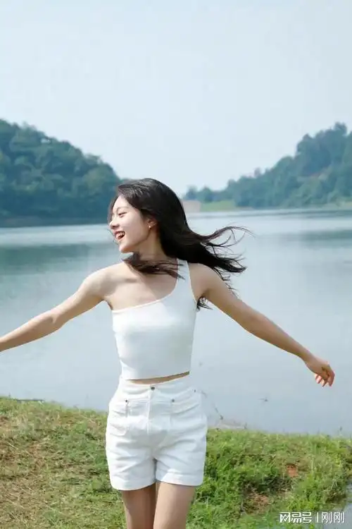 灵气动人赵今麦