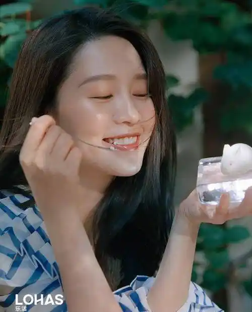 李沁颜值真逆天了!