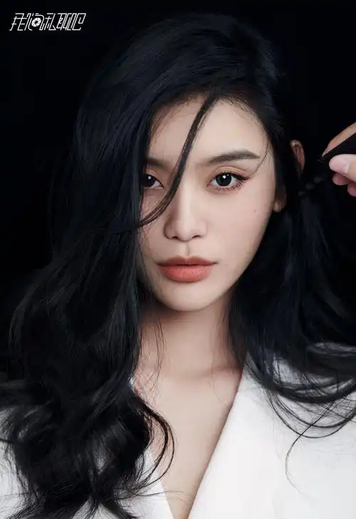 奚梦瑶:我不只超模这一个角色