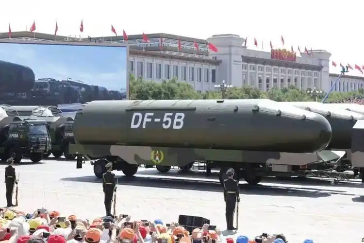 "东风"-5b洲际弹道导弹