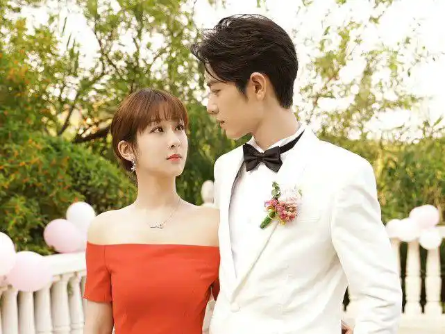 杨紫和老公结婚照片