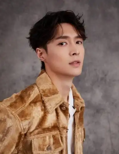 名存实亡?宋茜张艺兴缺席家族演唱会,f(x)合体无望