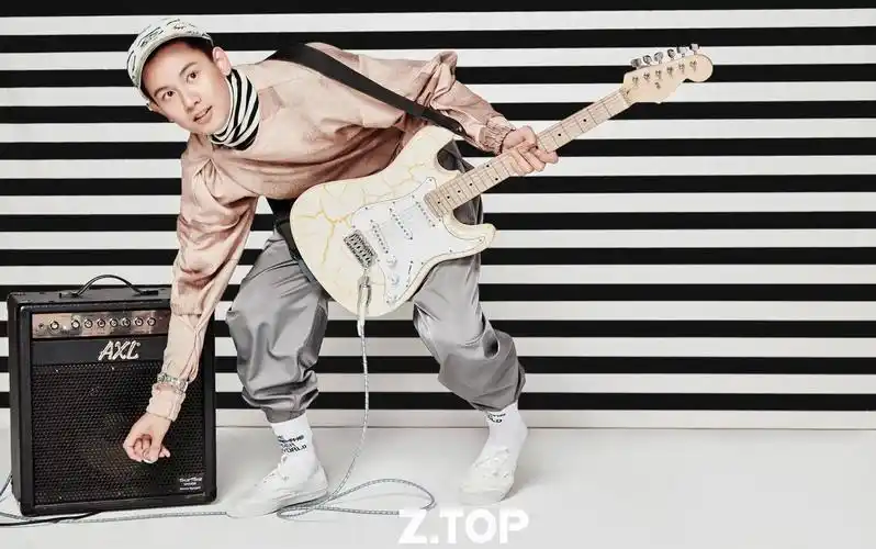 胡先煦ztop时尚大片拍摄直播