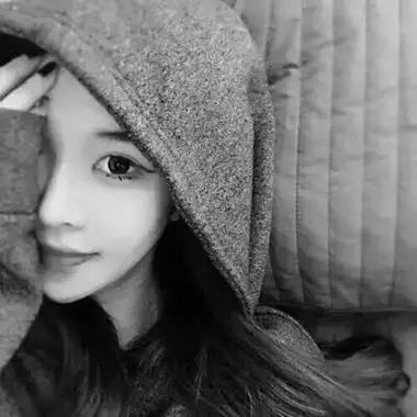 头像女黑白伤感 高清伤感的黑白女头_女生头像_美头网