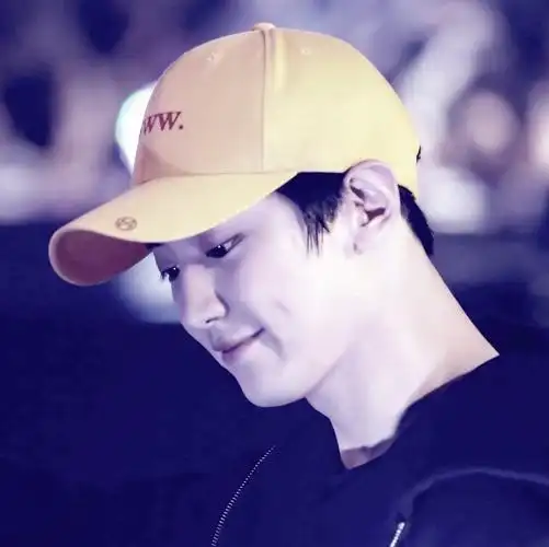 朴灿烈 自截头像