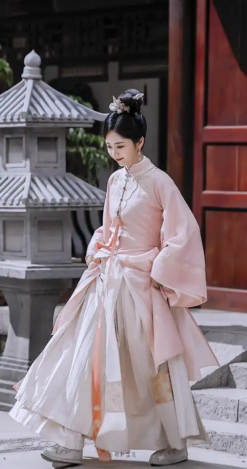 锦心似玉 谭松韵|罗十一娘