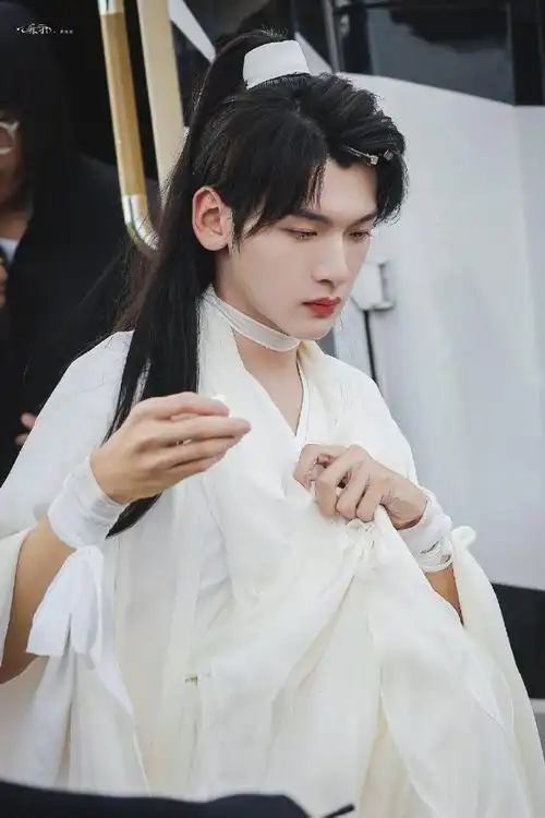 翟潇闻 狐妖小红娘竹业篇男二