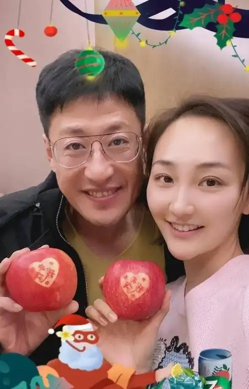 回顾著名演员于震被前妻泼尽脏水为何二婚妻子辛月依然敢嫁