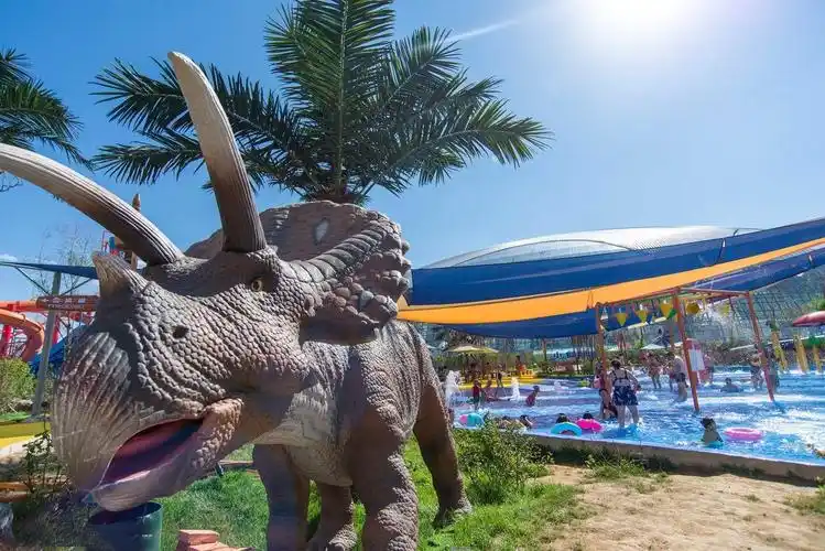 兰州市文旅局与兰州新区商务旅游局共同举办西部恐龙园旅游专题推介会