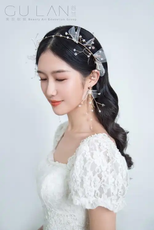 轻复古白纱新娘