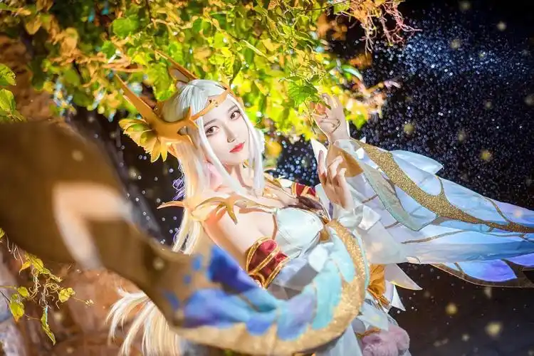 王者荣耀金色仲夏夜之梦貂蝉cosplay