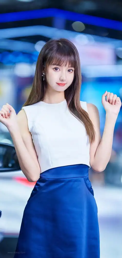 女生手机壁纸霸气倾城倾国美女车模