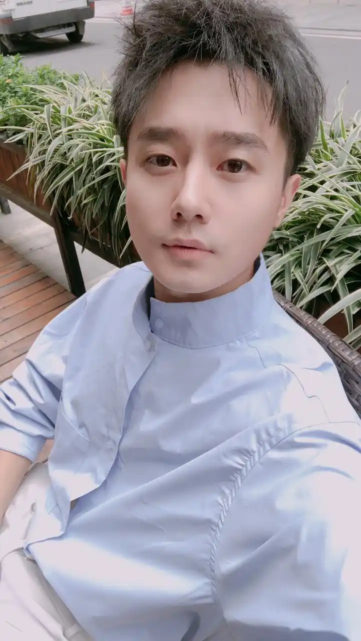 小风一吹 小面一尝 赵越nemo