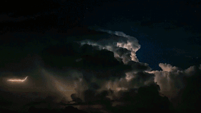 闪电打雷云彩gif动图_动态图_表情包下载_soogif