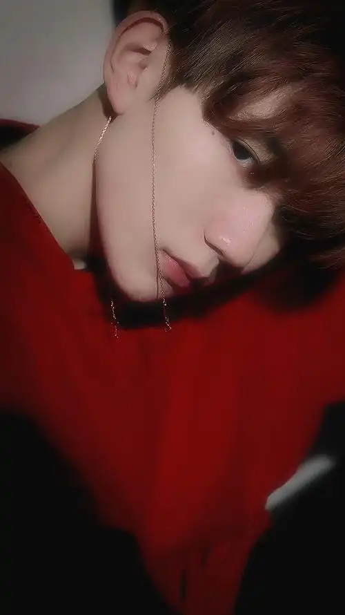 源凯# #凯源# -你.你要做什么. -锁你 这样,你就不会跑了