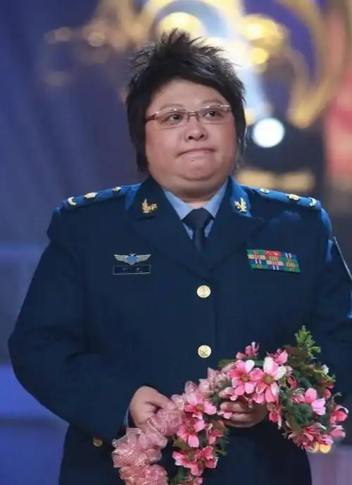原创当过兵的5位女星:韩红都知道孙俪也上榜,最后一位实在没想到!