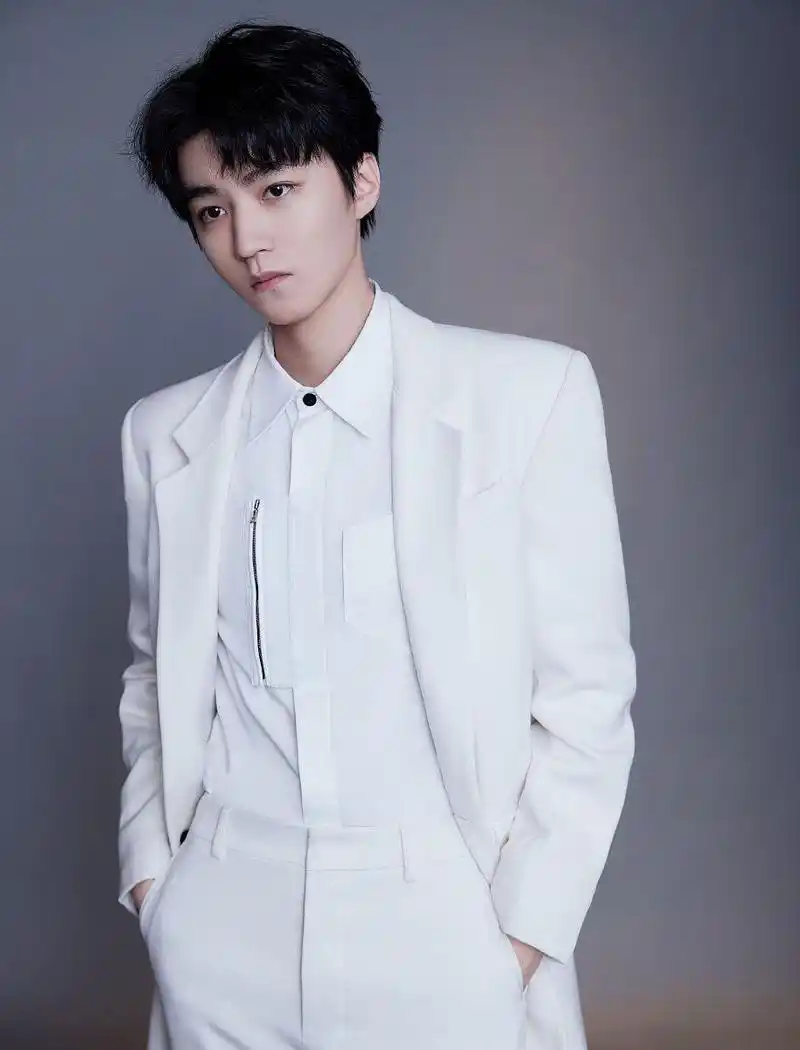 王俊凯:阳光少年,多才多艺,实力圈粉!