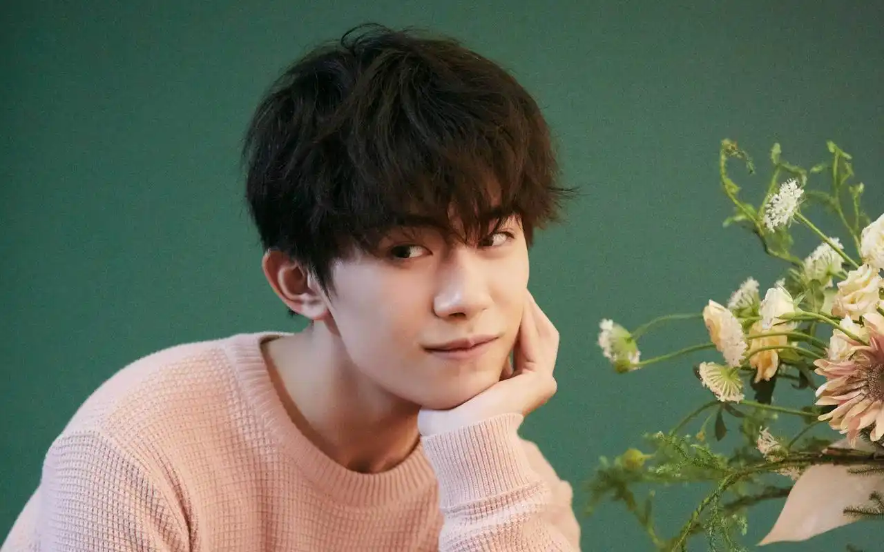 易烊千玺图片大全高清手机 壁纸2018, 易烊千玺手机锁屏壁纸图片