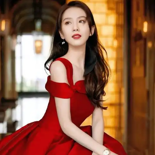 刘诗诗同款红色敬酒服新娘2021新款订婚连衣裙晚小礼服女长裙9534