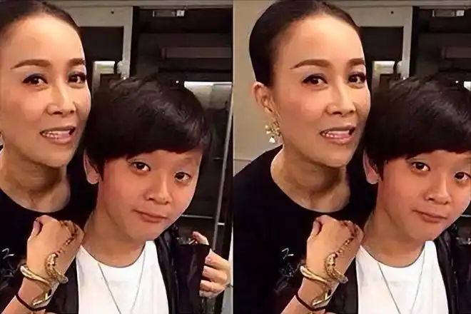 那英15岁"儿子"被曝光, 近照长相让人意外, 怪不得一直不想公开