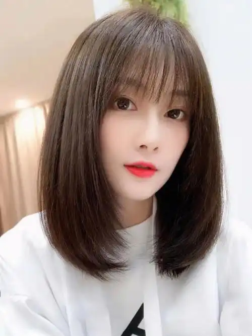 高层次锁骨减龄发型