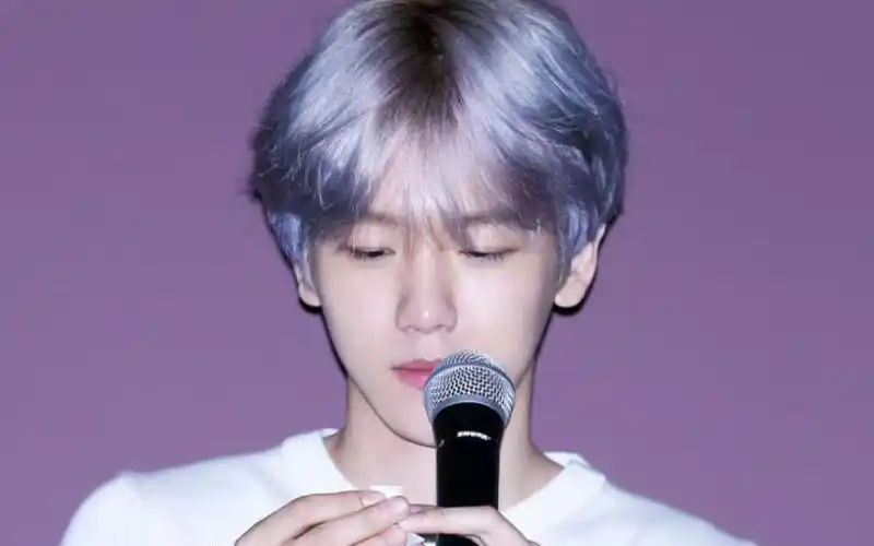 【边伯贤】银发小可爱饭拍150825smtown the stage问候