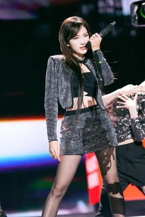 孟佳浙江跨年点火舞台