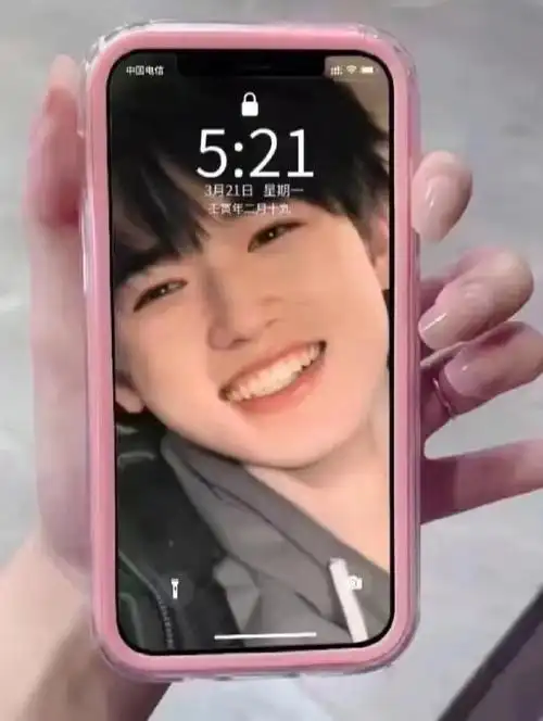 宋亚轩  #tnt时代少年团   #壁纸   #壁纸分享    #今日壁纸 #驶