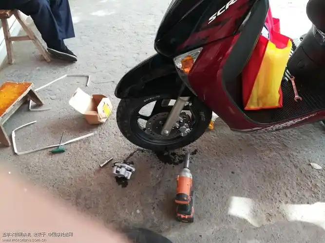 佳御110改装日清卡钳和日清上泵 - 上海摩友交流区 - 摩托车论坛