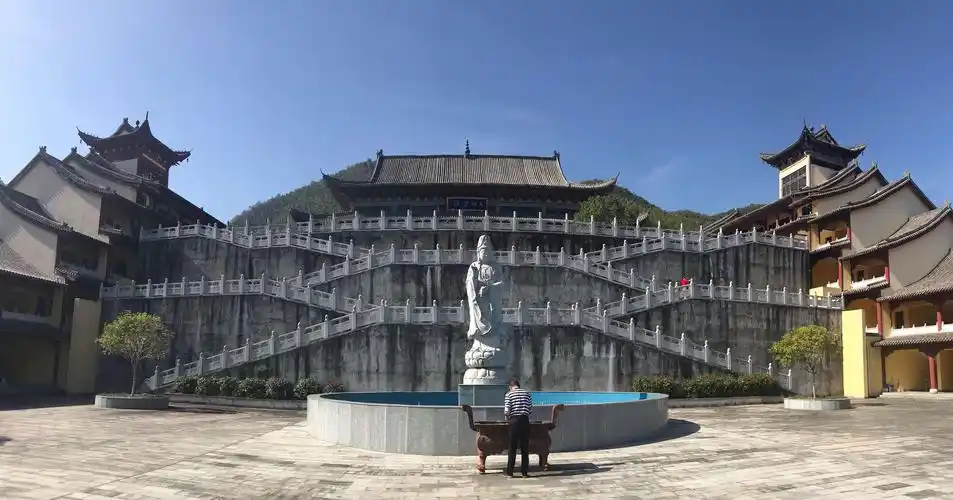 宜春仰山栖隐禅寺游