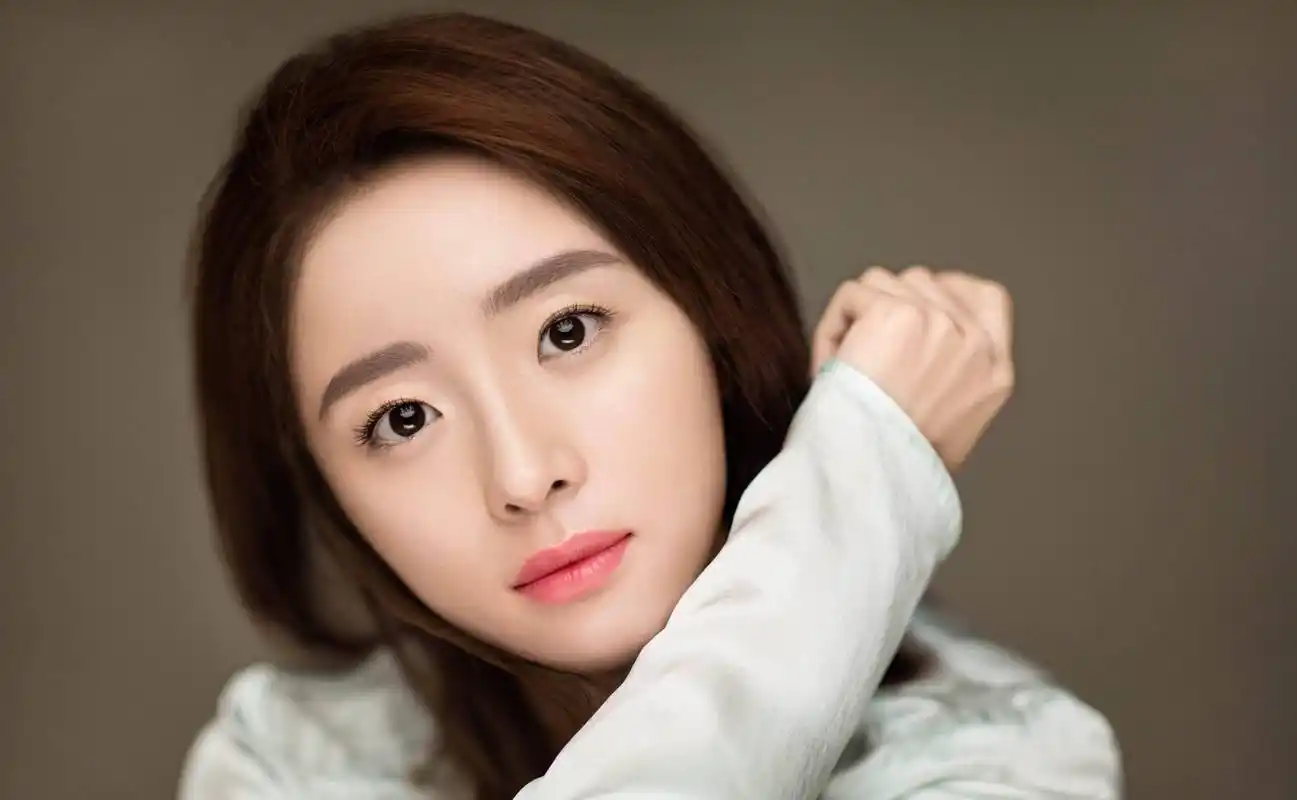 娱乐圈捧不红的五位女明星,个个颜值高,演技好,你都知道谁?