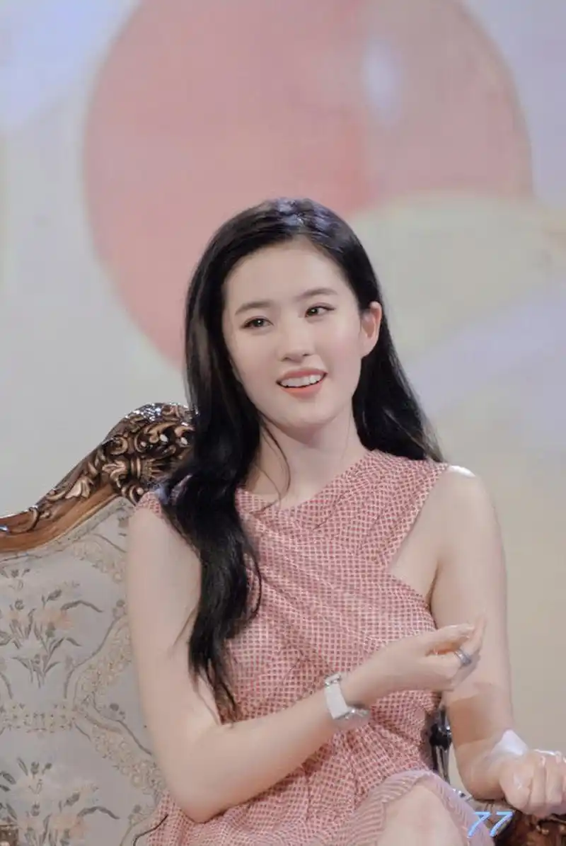 刘亦菲太美了!