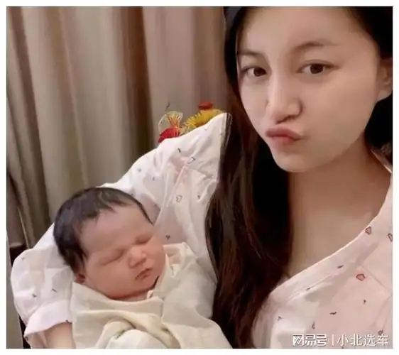 好声音没夺冠,却嫁给爱奇艺总裁,34岁成了人生赢家|那英|车澈|张碧晨