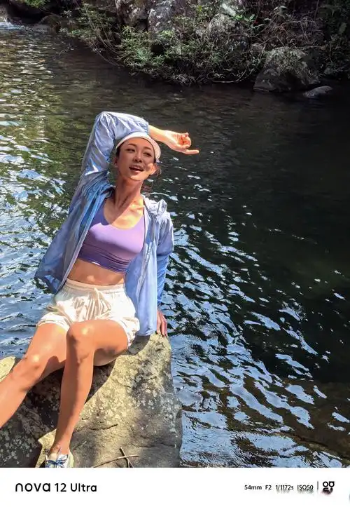 光脚照片王美华泳装光脚照片丁宁泳装张子枫游泳的照片李柯以泳衣照