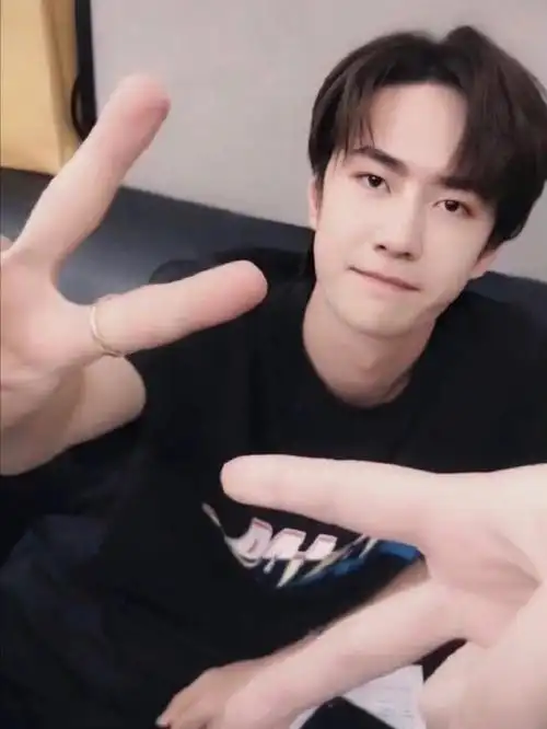 女友视角下的王一博2