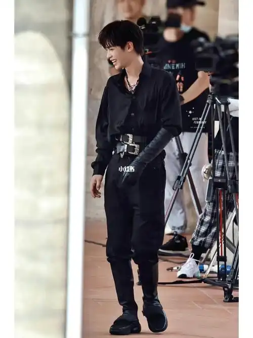 黄明昊justininproceedss22