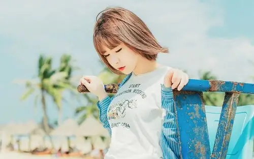 短发少女文艺小清新写真高清桌面壁纸高清大图预览1920×1200_美女