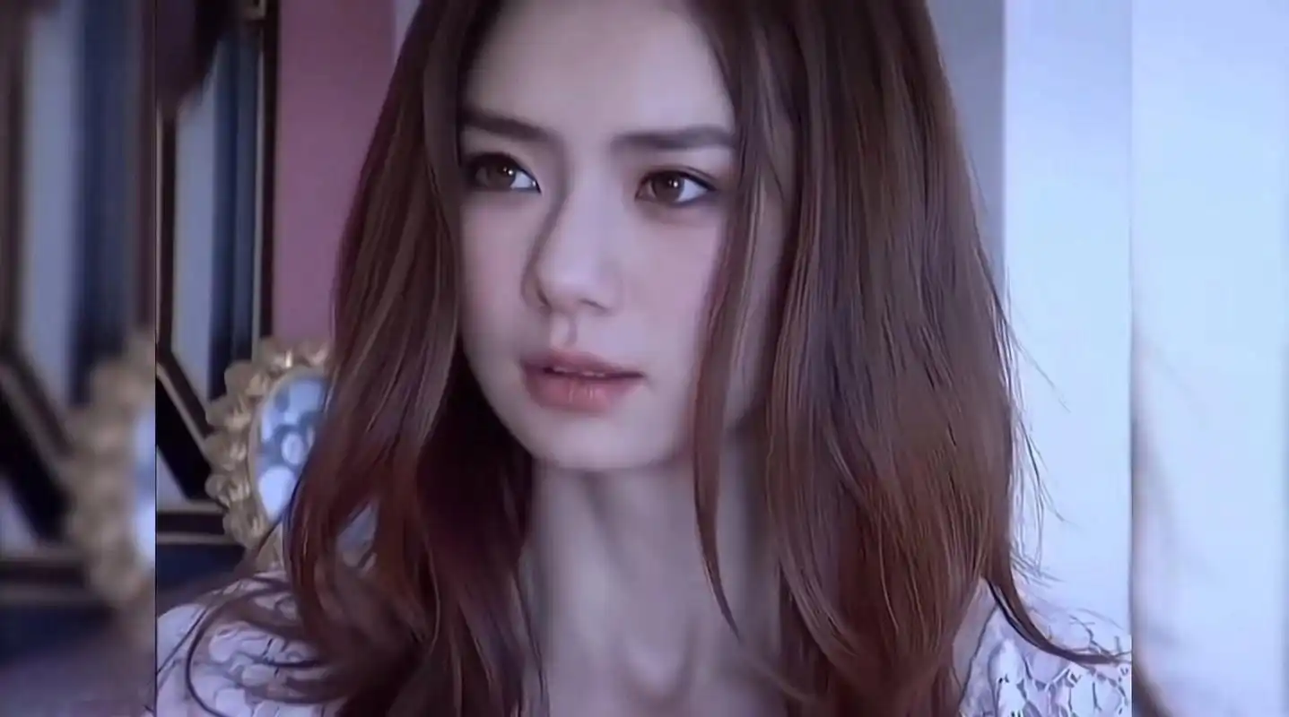 哇哇哇戚薇早期真的是甜妹! 真的好漂酿