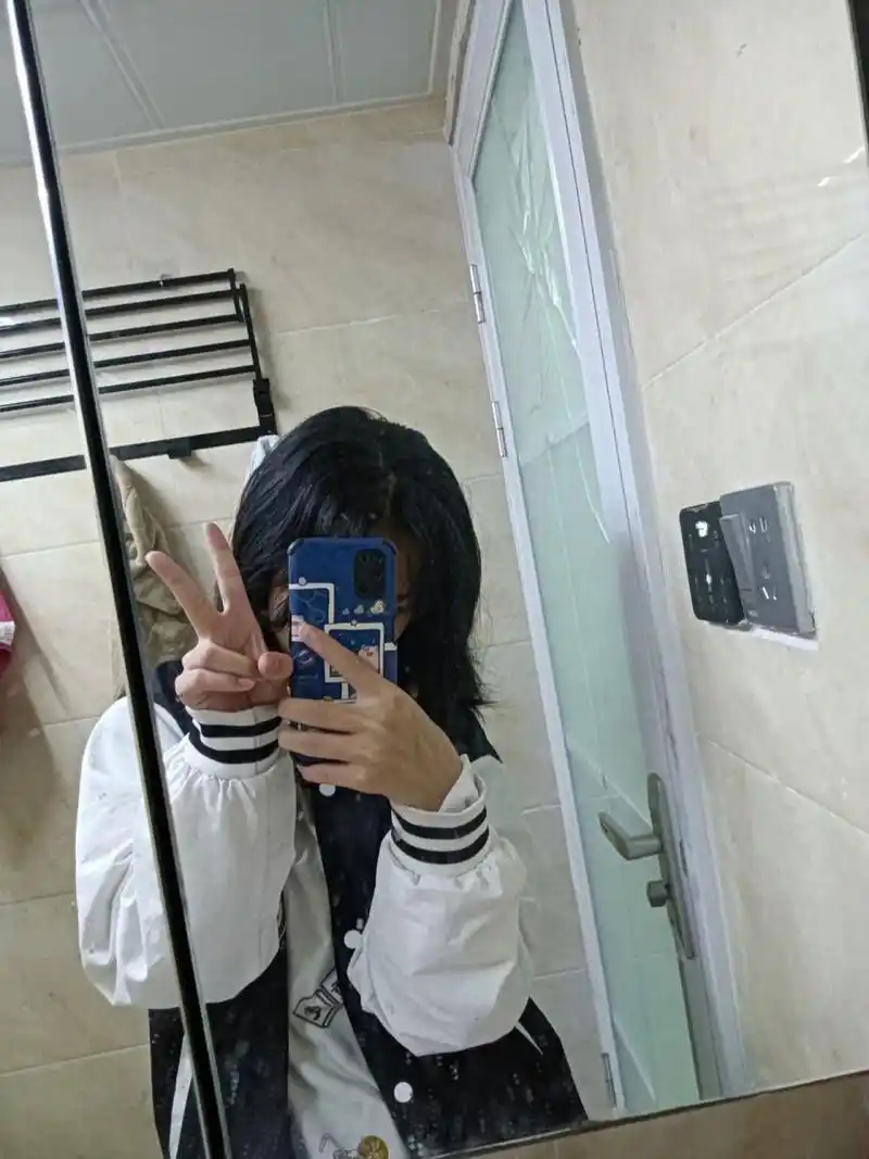 女生头像 (不是网图) 女生头像 (不是网图)