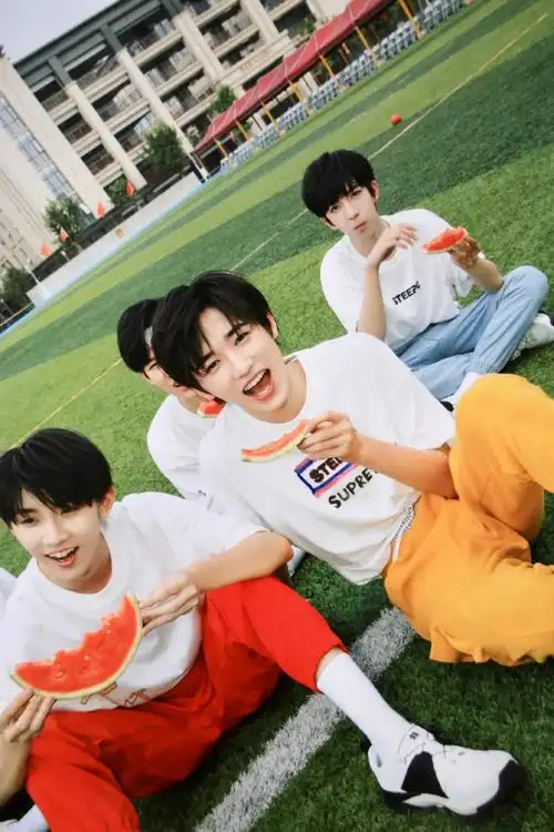 时代少年团 星芒初现